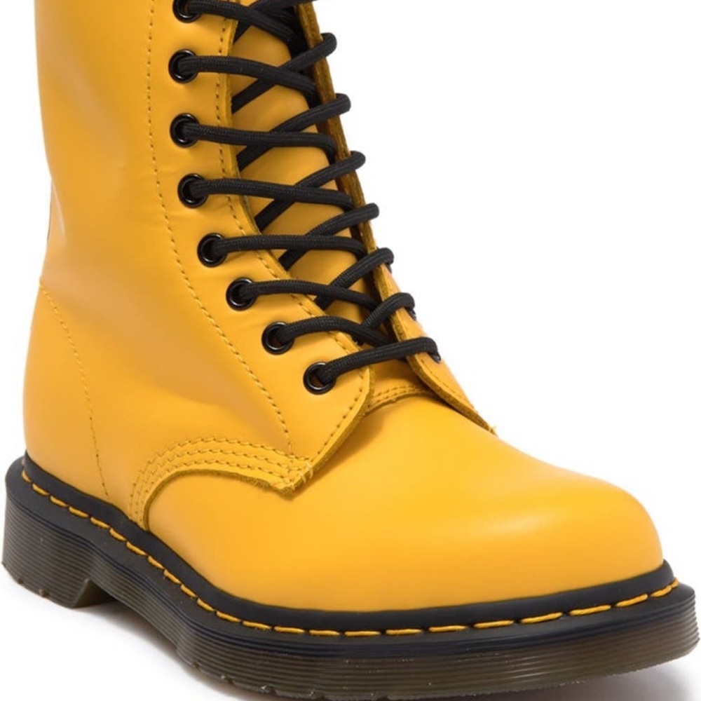 New with tags Yellow Doc Marten’s: ❤️❤️ HOST PICK - Picture 4 of 11